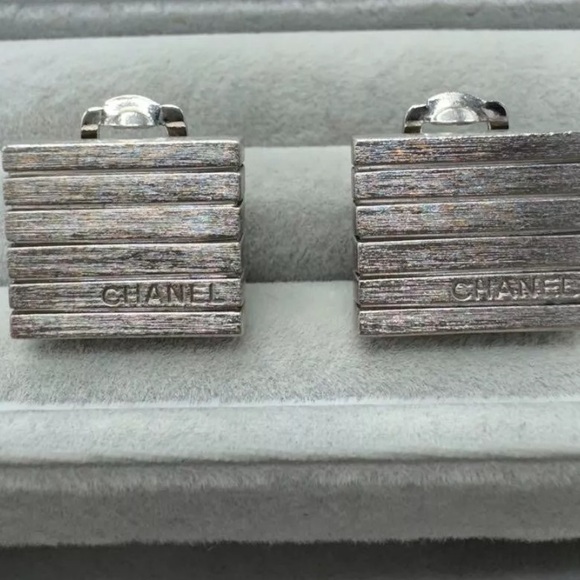 Chanel Rare Vintage Silver Earrings - Picture 1 of 12